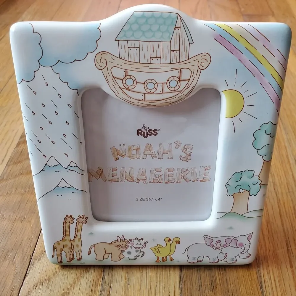 Russ Noah's‎ Ark Menagerie ceramic photo frame